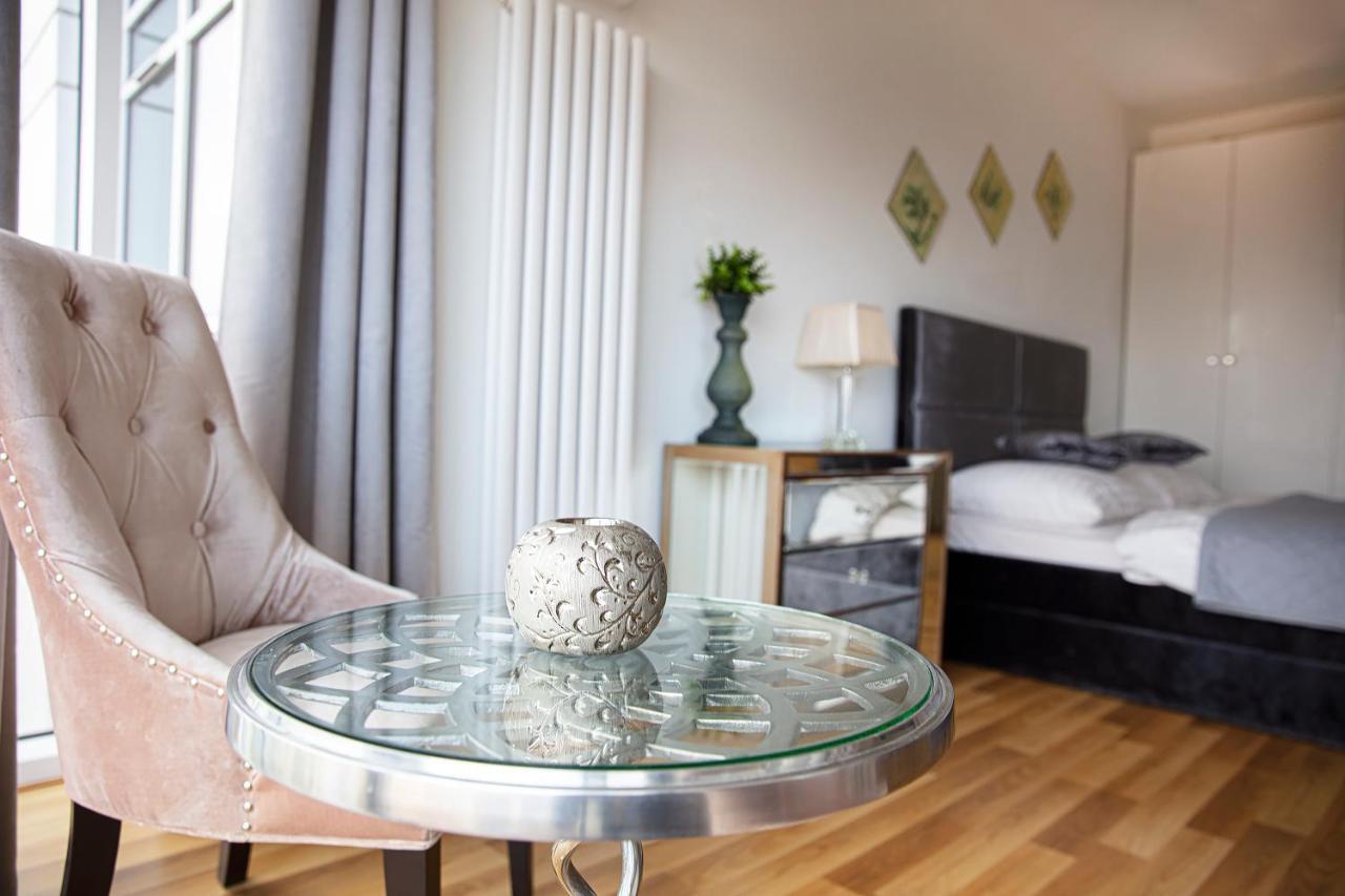 Apartamenty I.M.A Towarowa Poznań Eksteriør billede